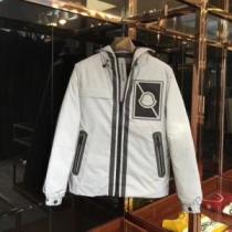 2026最安値！モンクレール MONCLER 期間限定SALE ダウンジャケット メンズ ファション性の高い