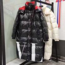 MONCLER ダウンジャケット メンズ 2色可選 2026【SALE！】モンクレール高級感を引き立てる