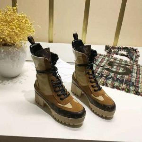 流行の注目ブランド LOUIS VUITTON  2026新品入荷 ショートブーツ 激安特売中  ルイヴィトン