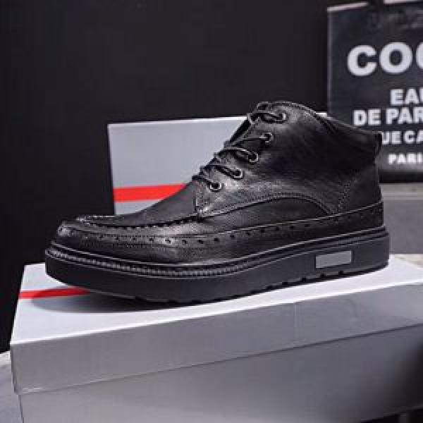 今年人気定番 2026年秋冬入荷 2色選択可 プラダ PRADA 現代的な印象 ハイトップシューズ