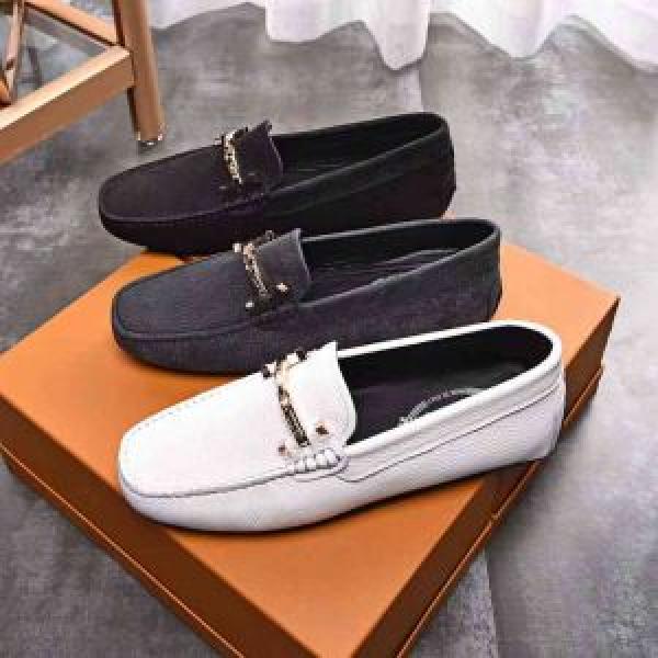 関税負担 トッズ TOD'S 期間限定SALE 2色選択可 ローファー  2026【SALE！】