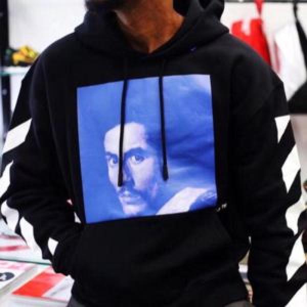 2026秋冬の定番新品到来! Off-White 大流行中オフホワイト 2色可選 パーカー高品質な