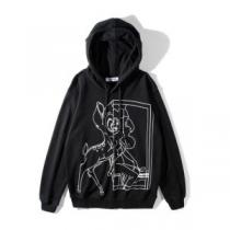 海外先行発売！ジバンシー2026年秋冬入荷 GIVENCHY パーカー主役級のア...