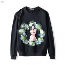 超激安価格 ジバンシー 高感度アイテム GIVENCHY 2色選択可 プルオーバーパーカー良好品