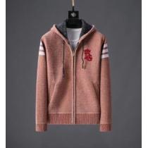 流行の注目ブランド ドルチェ＆ガッバーナ Dolce&Gabbana フード付き...