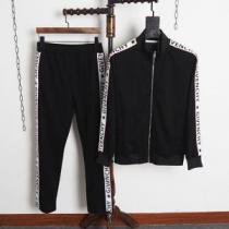 秋冬超人気の最新作 最近人気一番！ ジバンシー GIVENCHY 秋冬トレンド 上下セット