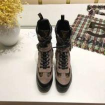 絶妙な新商品 ルイヴィトン LOUIS VUITTON 再入荷！ ショートブーツ...