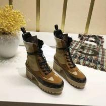 流行の注目ブランド LOUIS VUITTON  2026新品入荷 ショートブーツ 激安特売中  ルイヴィトン