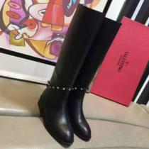 ストリートファッション2026年秋冬入荷 ブーツ 美品*入手困難 ヴァレンティノ...