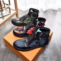 ヴェルサーチVERSACE 美品*入手困難 ハイトップシューズ 絶妙な新商品 3...