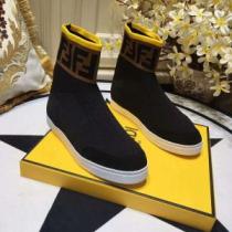 FENDI フェンディ ショートブーツ 数量限定再入荷 人気デザインで欲しい 2...