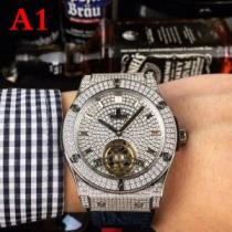 再入荷！ウブロ HUBLOT最近人気一番！男性用腕時計2026新品入荷 4色可選