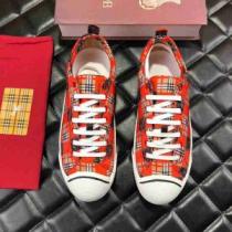 流行の注目ブランド BURBERRY バーバリー ハイトップシューズ 2色可選 ...