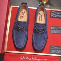 2026秋冬の定番新品到来! カジュアルシューズ  FERRAGAMO サルヴァ...