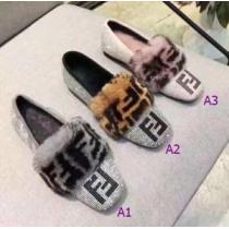 FENDI フェンディ カジュアルシューズ 3色可選 圧倒的人気新着 2026年...