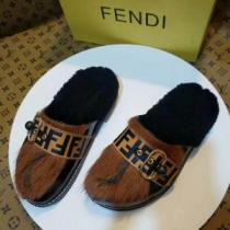 カジュアルシューズ 秋冬超人気の最新作 FENDI フェンディ今季新作登場 超定...