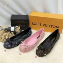 流行の注目ブランド LOUIS VUITTON ルイ ヴィトン カジュアルシュー...