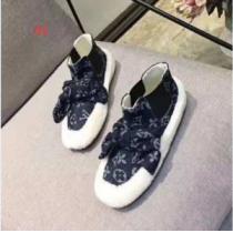 目前の注目ブランド 上品でベーシック LOUIS VUITTON ルイ ヴィトン...