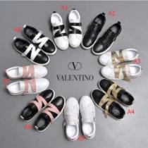 流行の注目ブランド VALENTINO ヴァレンティノ 多色可選 男女兼用 大流...