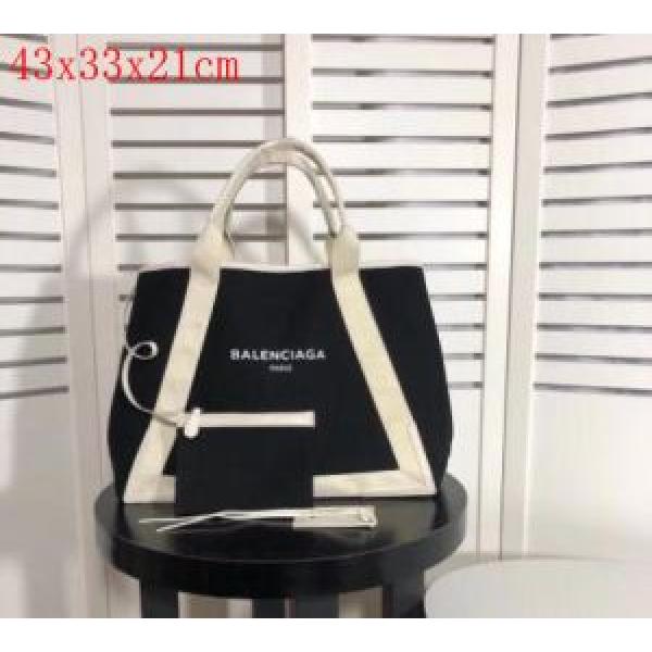 ネット販売限定 バレンシアガ BALENCIAGA ショルダーバッグ 多色可選 2026【SALE！】
