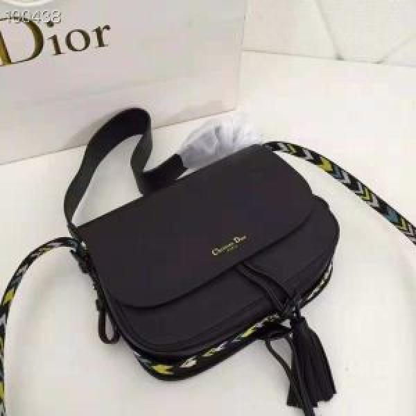 ショルダーバッグ 海外先行発売！今季新作登場 3色可選 ディオール DIOR 主役級のアイテム