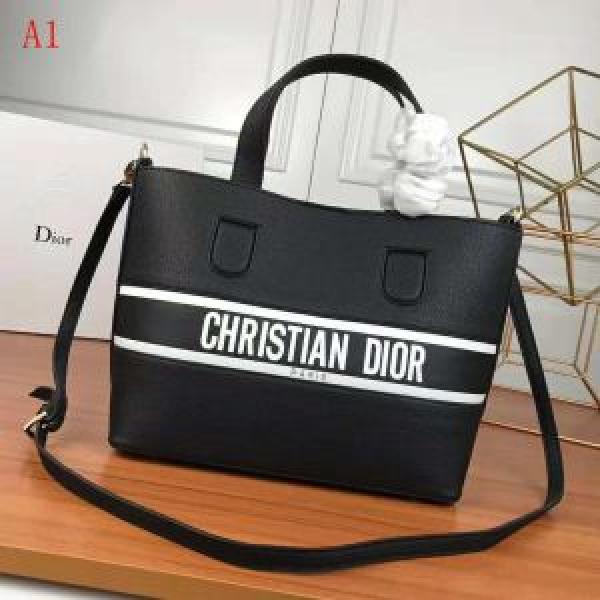 ファッションの最先端！ ディオール DIOR ハンドバッグ 2026年秋冬シーズン 多色可選