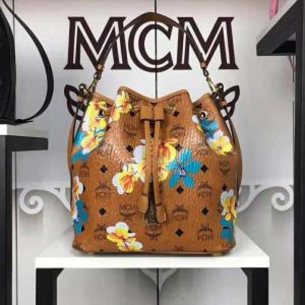 MCM エムシーエム コピー ハンドバッグ 2026秋冬の定番新品到来! 今季大人気新作登場
