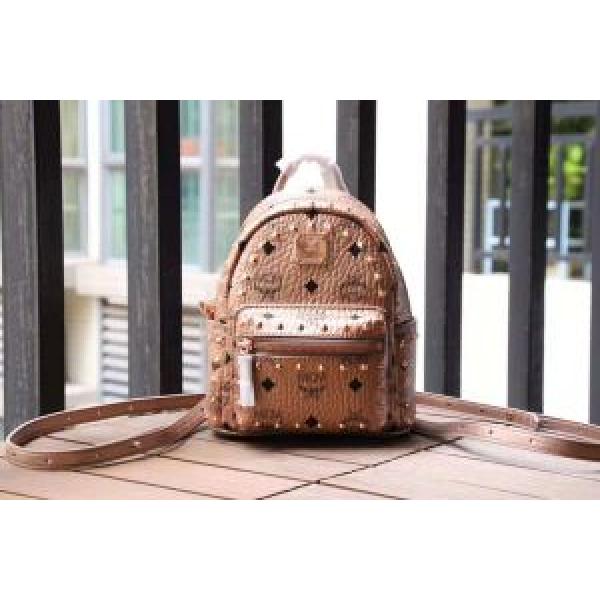 MCM エムシーエム コピー リュック 多色可選 すっかり定番化 定番品質保証 秋冬トレンド