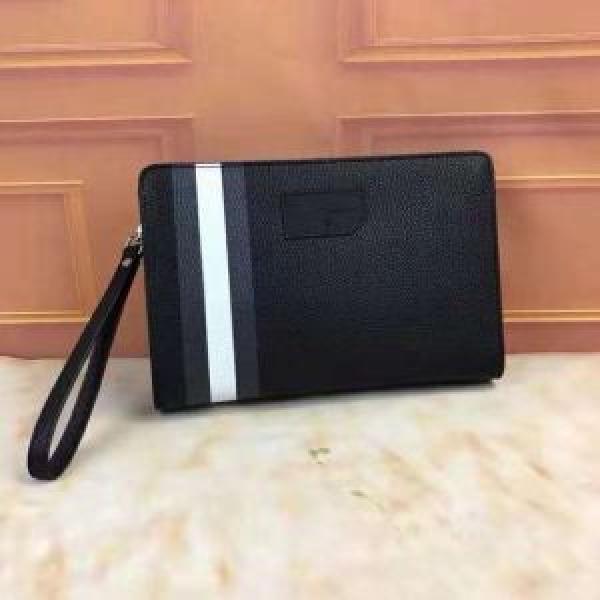 SALE品追加 バリー 大人気ブランド BALLY 今年人気定番 ポーチ 人気デザインで欲しい