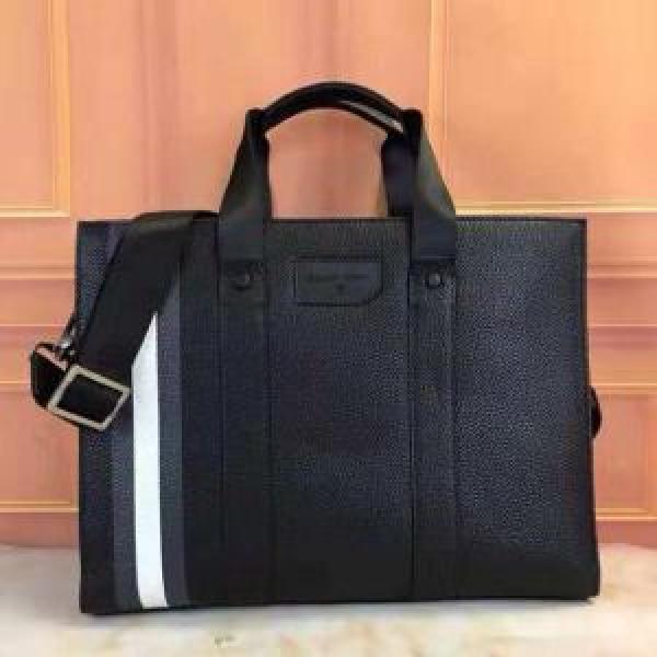 注目美品 バリー BALLY 最終数量限り！ハンドバッグ ファッションスタッズ