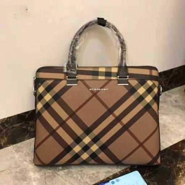 18ＳＳ美品 バーバリー BURBERRY 希少性の高い ハンドバッグ 売上ランキング1位