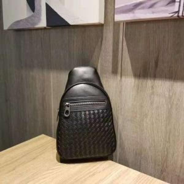 超定番人気 ボッテガ ヴェネタ BOTTEGA VENETA 今季新作登場 ウエストポーチ モデル大絶賛