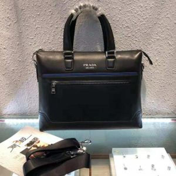 PRADA 手持ち&ショルダー掛け2026年秋冬シーズン カジュアルスタイルに プラダ高品質な
