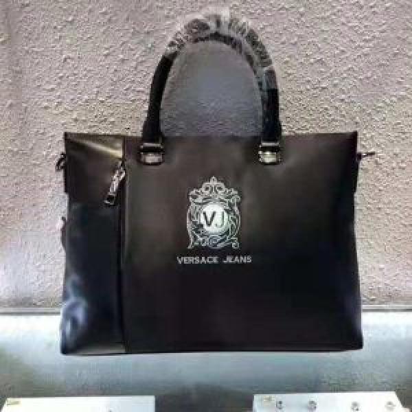 VERSACE 手持ち&ショルダー掛け 2026最高ランキング秋冬トレンドヴェルサーチネット販売限定