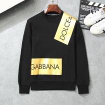 ドルチェ＆ガッバーナ 冬季限定販売 Dolce&Gabbana プルオーバーパー...
