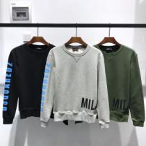 保温性を発揮する ディースクエアード今年流行 DSQUARED2 プルオーバーパ...