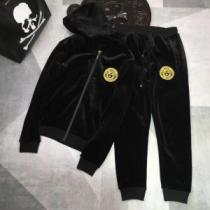 話題の新作到着！大人気ブランド 秋冬トレンド VERSACE ヴェルサーチ 上下...