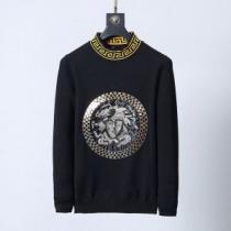2026年秋冬シーズン 話題の新作到着！ 今年人気定番 VERSACE ヴェルサ...