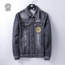 現代的な印象 上品でベーシック デニムジャケット VERSACE ヴェルサーチ ...