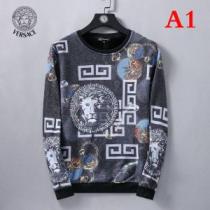 今季爆発的な人気 VERSACE ヴェルサーチ 秋の定番 多色可選 2026秋冬の定番新品到来!