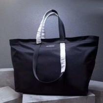 バレンシアガ BALENCIAGA 2026秋冬の定番新品到来! 男女兼用バッグ 話題の新作到着！