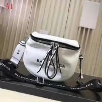 期間限定SALE バレンシアガ BALENCIAGA 2026最安値！ 多色可選 ワンショルダーバッグ