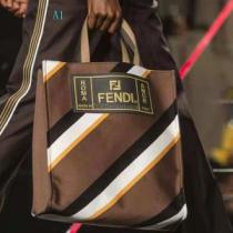 超お買い得 フェンディ FENDI 2026最高ランキング ハンドバッグ 多色可...