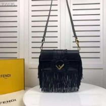 2色可選 超目玉新作 フェンディ FENDI 個性的なモデル ショルダーバッグ ...