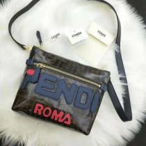 期間限定SALE フェンディ FENDI ショルダーバッグ 毎年流行り定番アイテ...