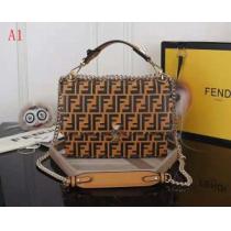 秋季超人気アイテム フェンディ FENDI 最終数量限り！ ハンドバッグ 4色可...