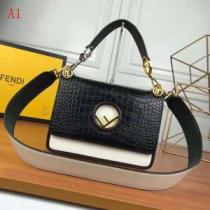 今季大人気新作登場 ハンドバッグ 稀少*入手困難 フェンディ FENDI 3色可選 モード