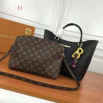 4色可選 2026年秋冬入荷 人目を引く存在感 最終数量限り！LOUIS VUITTON ルイ ヴィトン ハンドバッグ