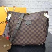 今年人気定番 現代的な印象 LOUIS VUITTON ルイ ヴィトン ハンドバ...