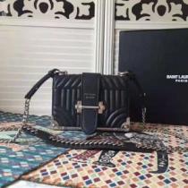 PRADA プラダ ショルダーバッグ 3色可選 2026人気の主流アイテム 話題の新作到着！
